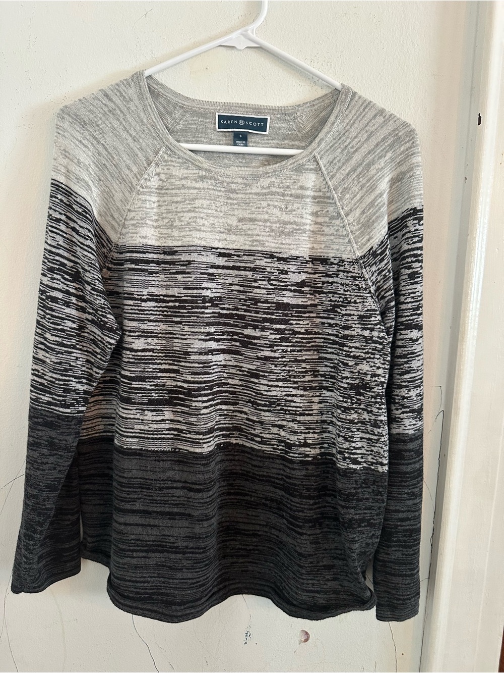 Karen Scott 100% Cotton Striped Knit Pullover Sweater Small Ombré